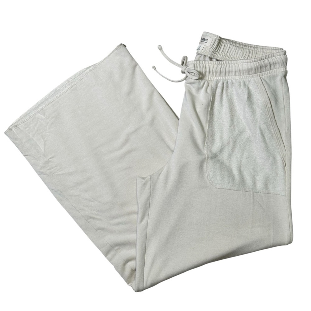 UpWest Resort & Mercantile Women’s M Beige Wide Leg Lounge Sweatpants